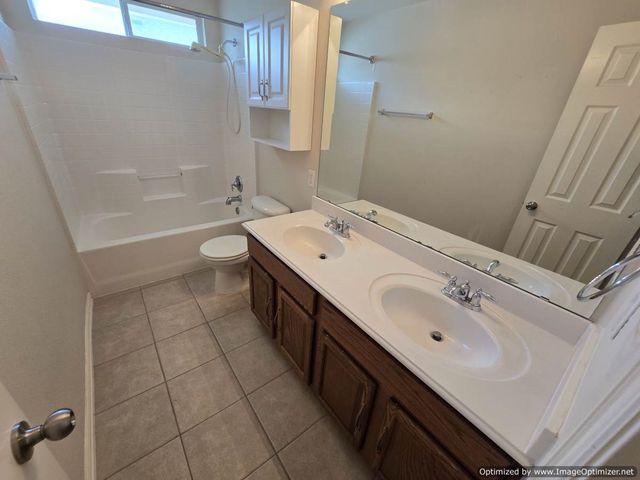 103 S Young Boulevard, Desoto, TX 75115