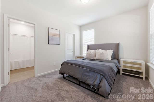 9348 Ainslie Downs Street, Charlotte, NC 28273