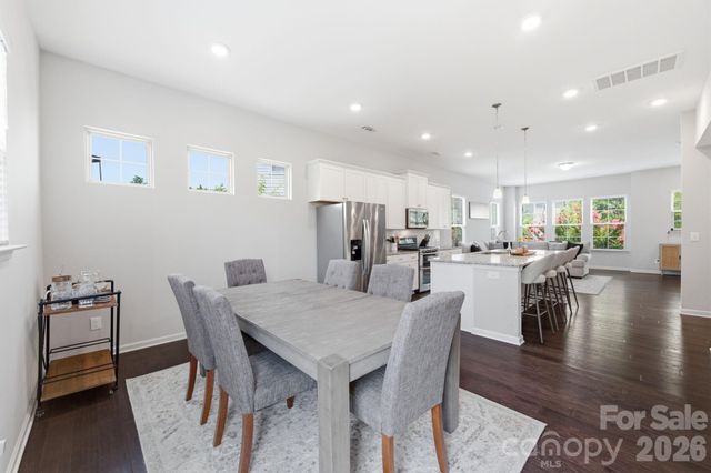 9348 Ainslie Downs Street, Charlotte, NC 28273