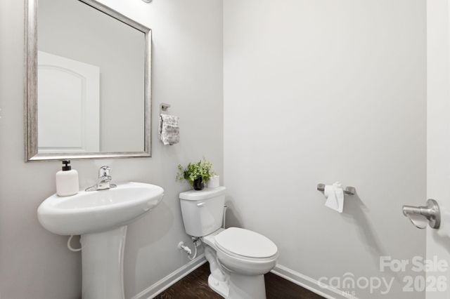 9348 Ainslie Downs Street, Charlotte, NC 28273