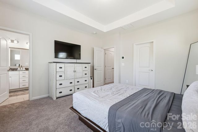 9348 Ainslie Downs Street, Charlotte, NC 28273