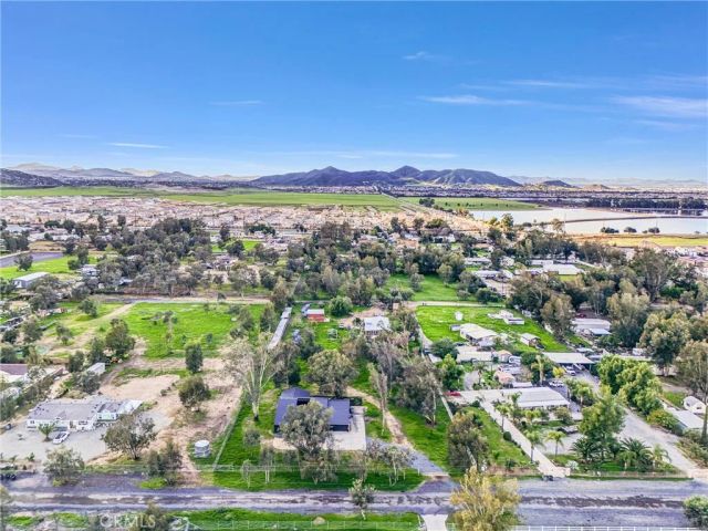 28625 Shady Tree, Winchester, CA 92596