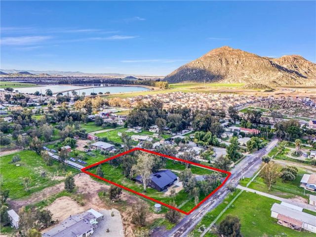 28625 Shady Tree, Winchester, CA 92596