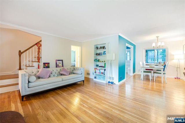 545 Jemco Place, Ridgewood, NJ 07450