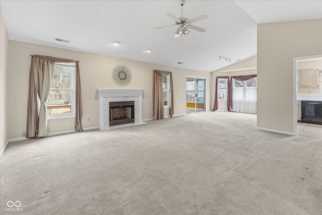 11288 Ashley Place, Fishers, IN 46038