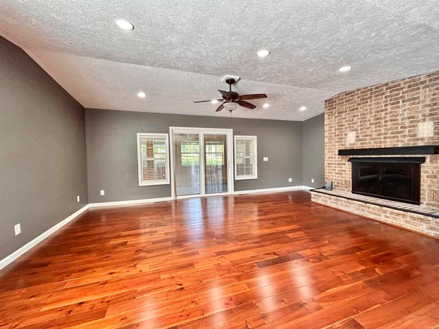 1741 Fairway Drive, Mountain Home, AR 72653