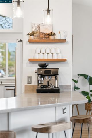 19175 Carlton Ave, Castro Valley, CA 94546
