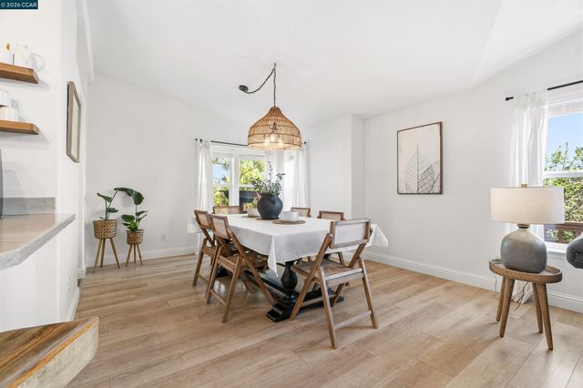 19175 Carlton Ave, Castro Valley, CA 94546