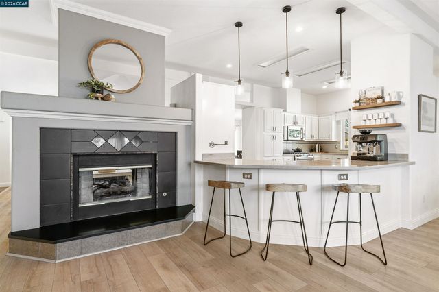 19175 Carlton Ave, Castro Valley, CA 94546