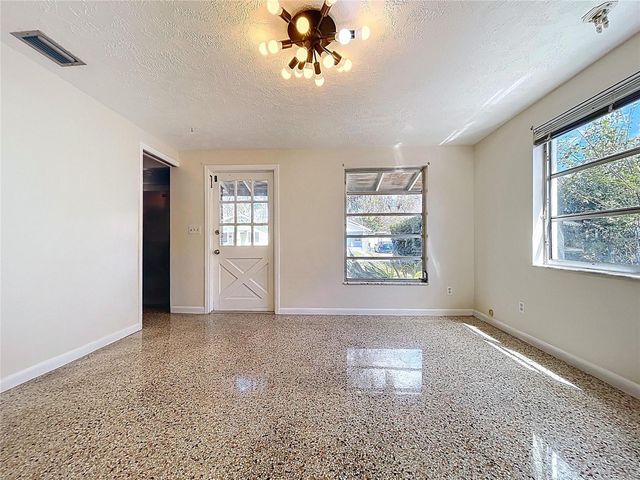 1415 E IDLEWILD AVENUE, Tampa, FL 33604