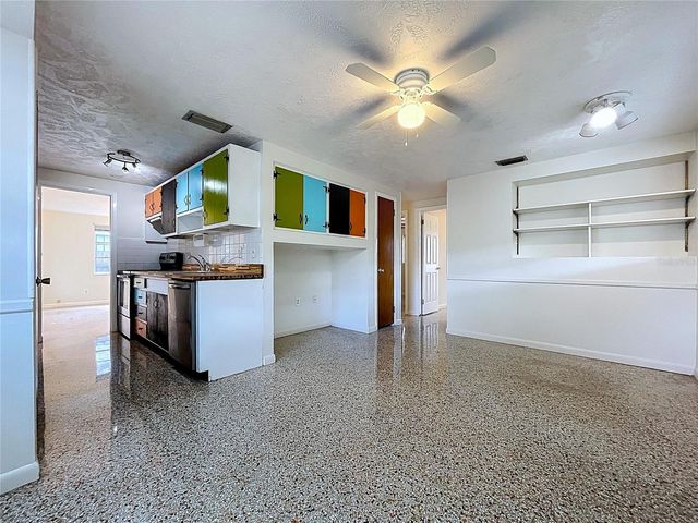 1415 E IDLEWILD AVENUE, Tampa, FL 33604