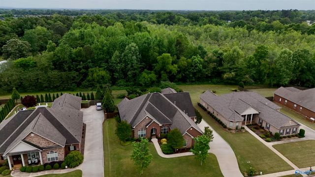 105 Neldabrook Way, Madison, AL 35758