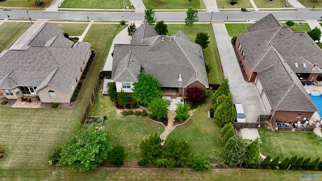 105 Neldabrook Way, Madison, AL 35758