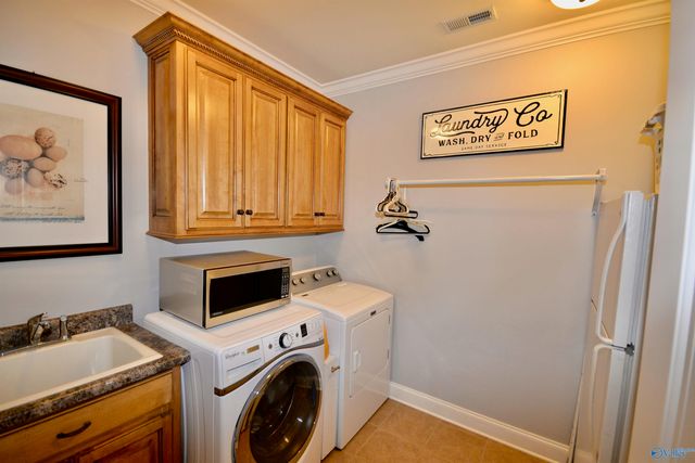 105 Neldabrook Way, Madison, AL 35758