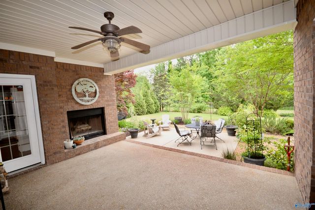 105 Neldabrook Way, Madison, AL 35758