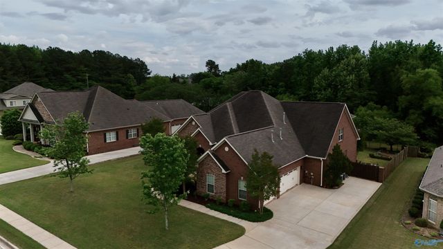 105 Neldabrook Way, Madison, AL 35758