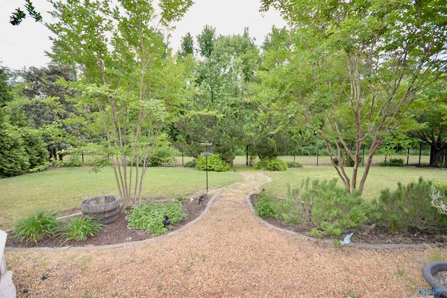 105 Neldabrook Way, Madison, AL 35758