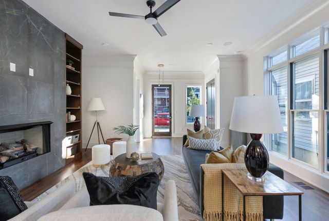 1618 7th Ave, N, Nashville, TN 37208