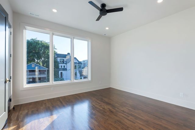 1618 7th Ave, N, Nashville, TN 37208