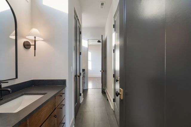 1618 7th Ave, N, Nashville, TN 37208