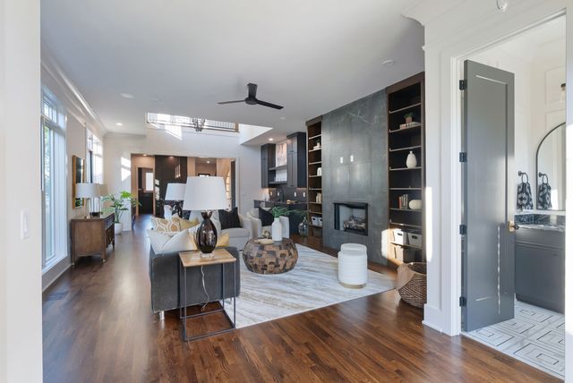 1618 7th Ave, N, Nashville, TN 37208