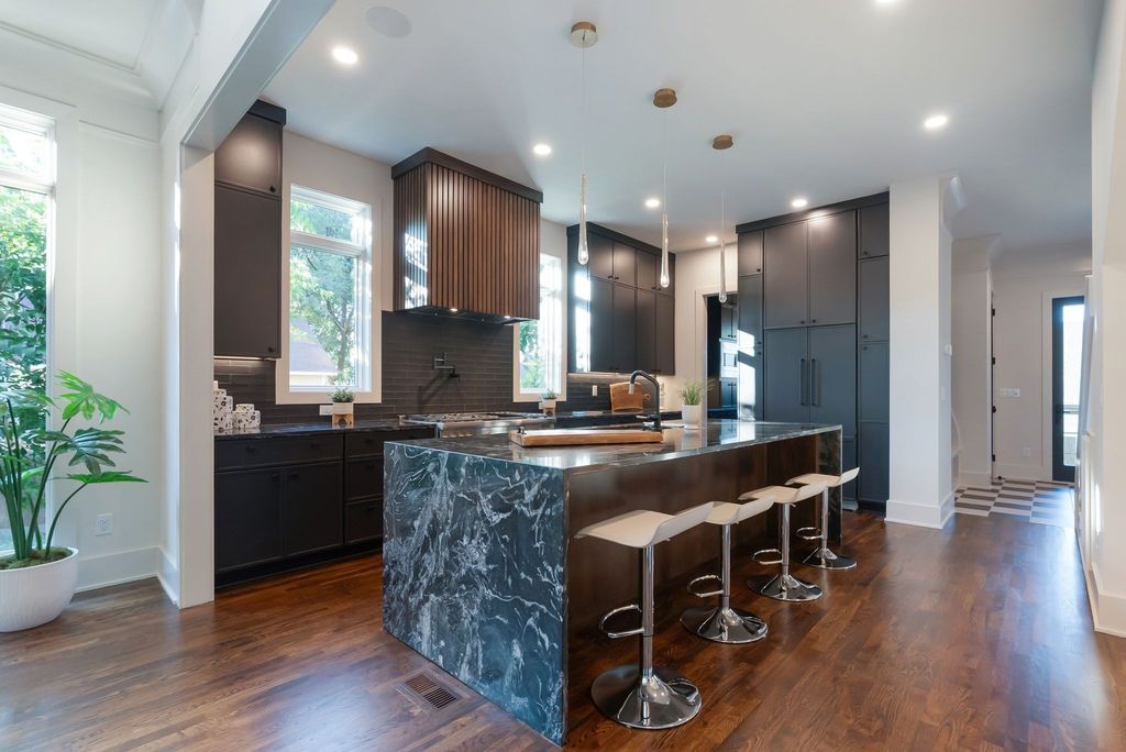 1618 7th Ave, N, Nashville, TN 37208