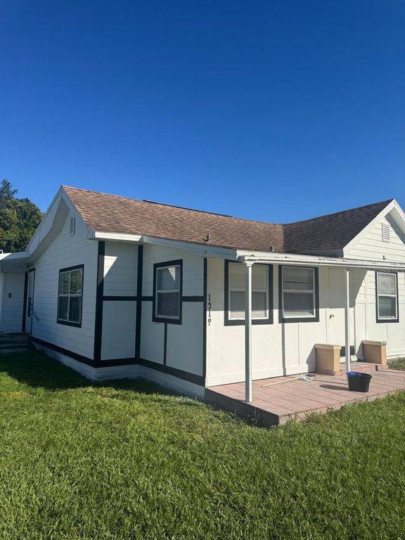 1519 ILLINOIS AVENUE, St Cloud, FL 34769