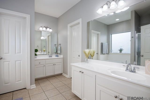 14450 Essen Terrace Dr, Gonzales, LA 70737