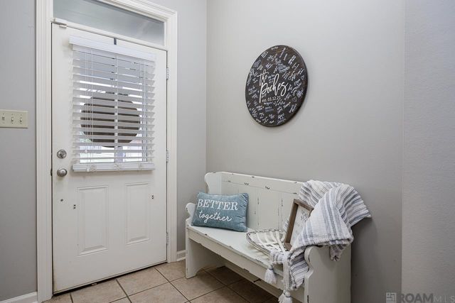 14450 Essen Terrace Dr, Gonzales, LA 70737