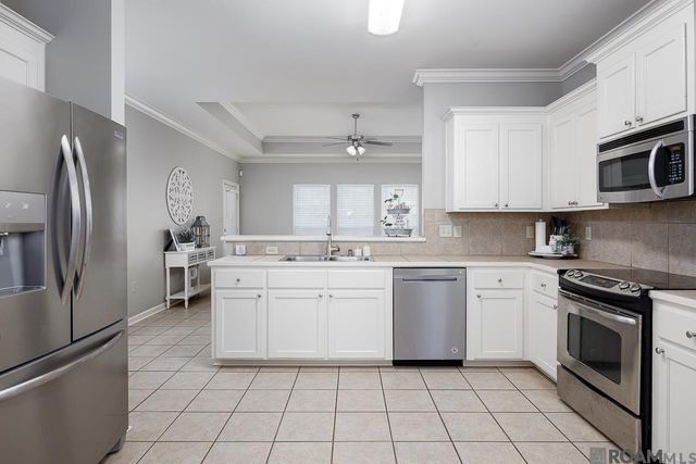 14450 Essen Terrace Dr, Gonzales, LA 70737