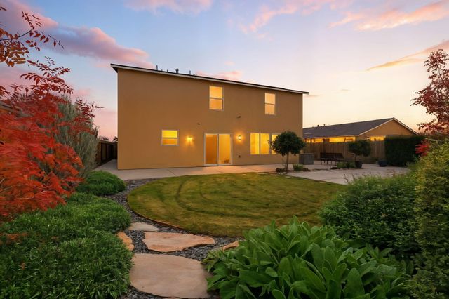 3317 N Clay Street, Visalia, CA 93291