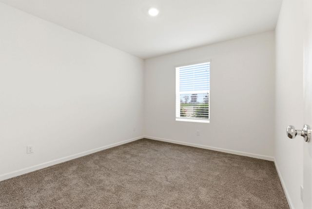 3317 N Clay Street, Visalia, CA 93291