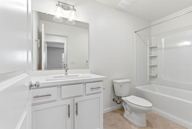 3317 N Clay Street, Visalia, CA 93291