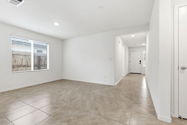 3317 N Clay Street, Visalia, CA 93291