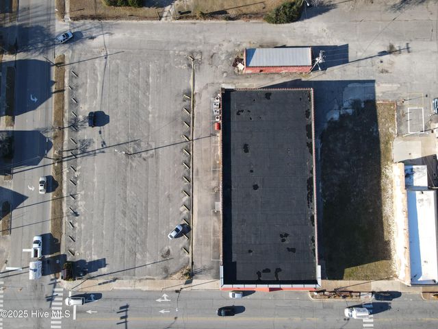 200 W Main Street, Williamston, NC 27892