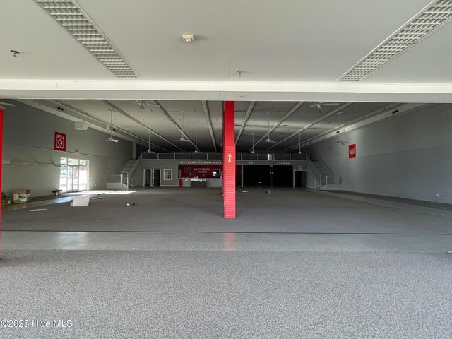 200 W Main Street, Williamston, NC 27892