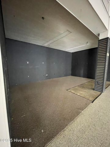 200 W Main Street, Williamston, NC 27892