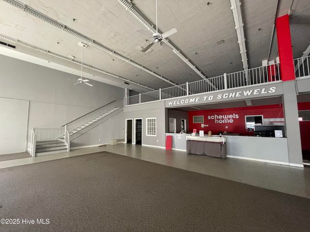 200 W Main Street, Williamston, NC 27892