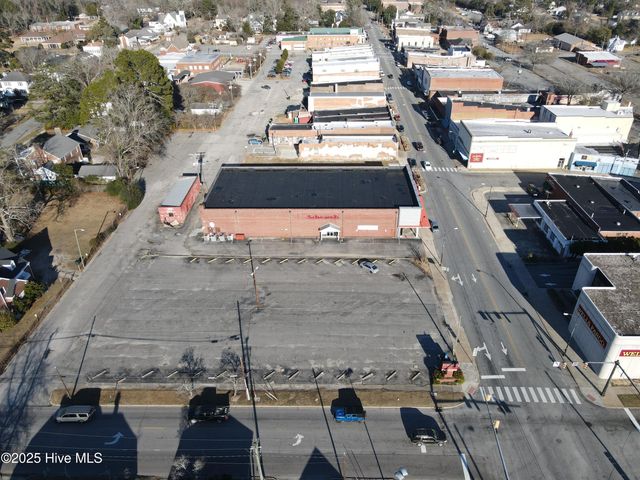 200 W Main Street, Williamston, NC 27892
