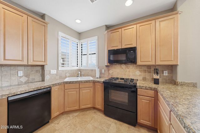 17025 E LA MONTANA Drive 136, Fountain Hills, AZ 85268