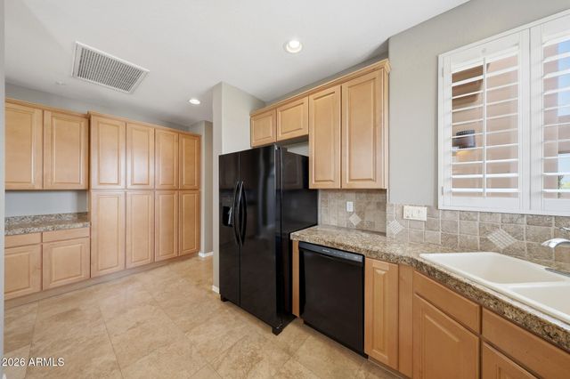 17025 E LA MONTANA Drive 136, Fountain Hills, AZ 85268