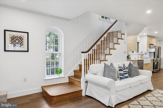 249 ROCK GLEN RD, Wynnewood, PA 19096