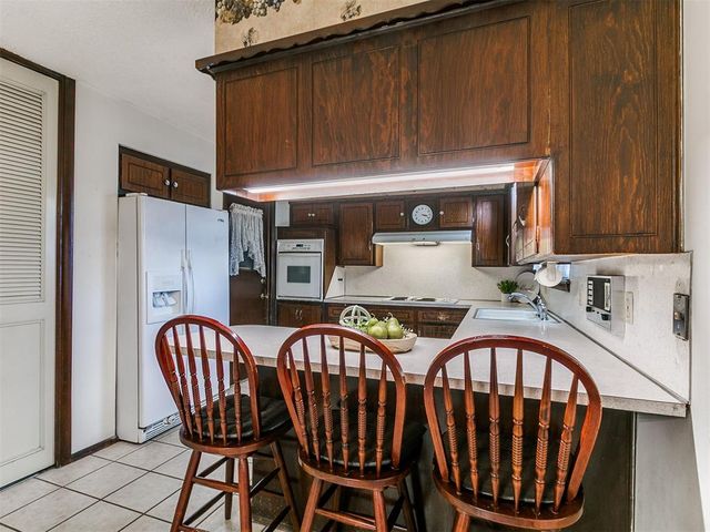 2613 SW 69th Street, Oklahoma City, OK 73159