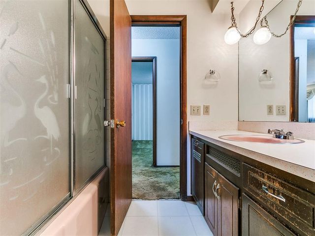 2613 SW 69th Street, Oklahoma City, OK 73159