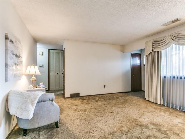 2613 SW 69th Street, Oklahoma City, OK 73159