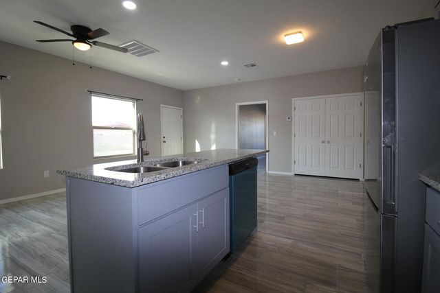 517 VAL VERDE Street B, El Paso, TX 79905