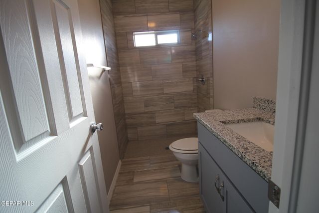 517 VAL VERDE Street B, El Paso, TX 79905