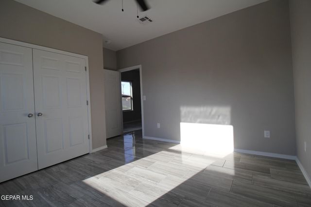 517 VAL VERDE Street B, El Paso, TX 79905