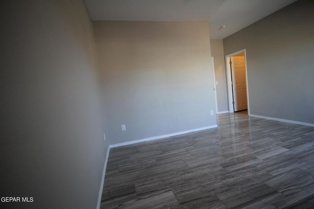 517 VAL VERDE Street B, El Paso, TX 79905