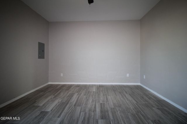 517 VAL VERDE Street B, El Paso, TX 79905